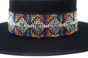 Mae hats